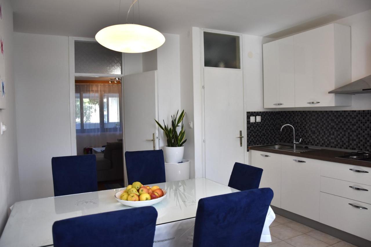 Apartment Bulimbasic Split Luaran gambar